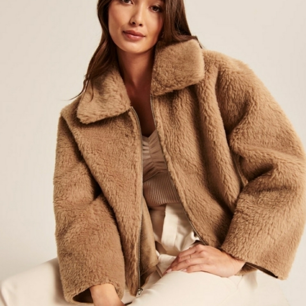 Women's Tan Faux Fur Jacket